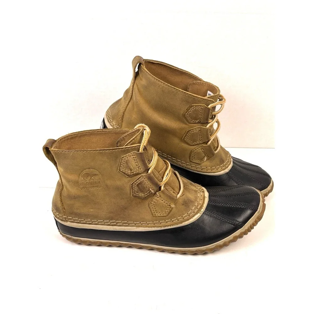 Sorel duck boots